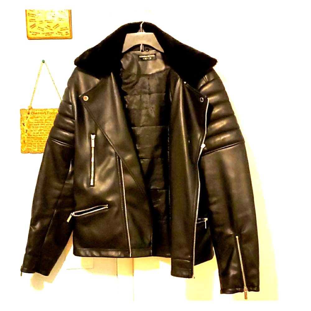 Men's leather jacket(faux fur collar)